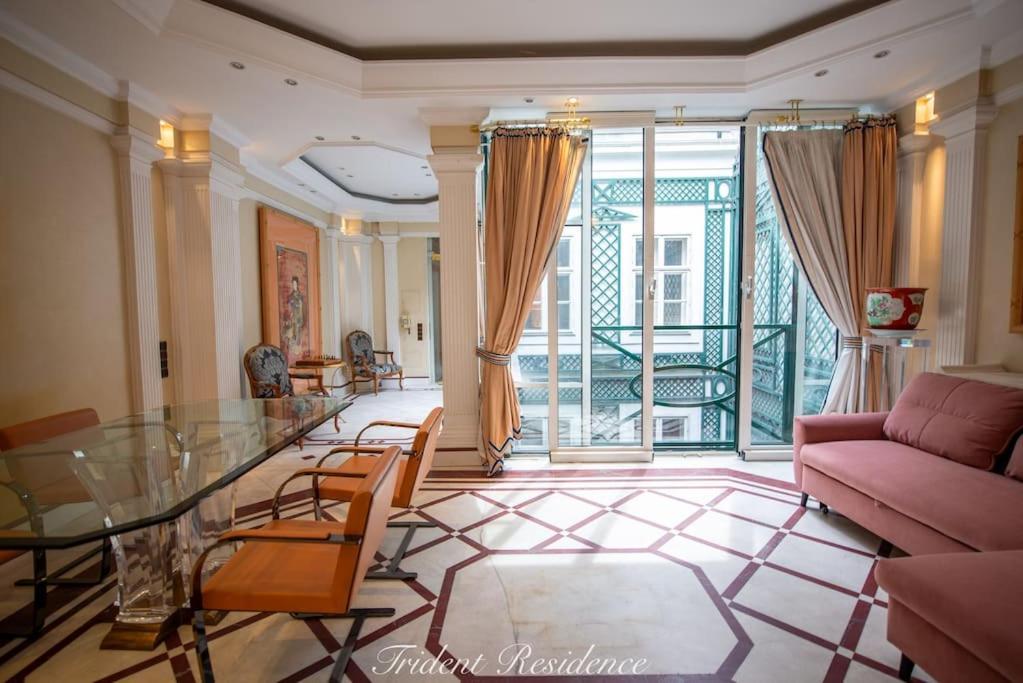 Apartamento Zum Blauen Karpfen Viena Exterior foto